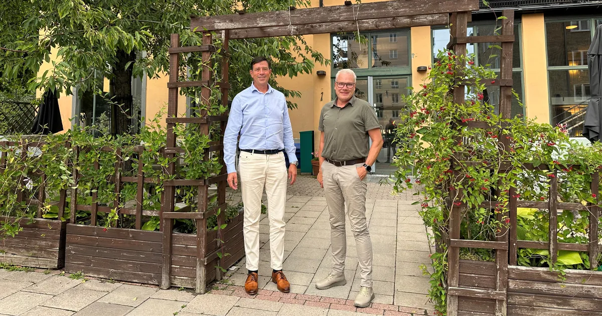 Erik Och Peter På Hornskroken Beskuren