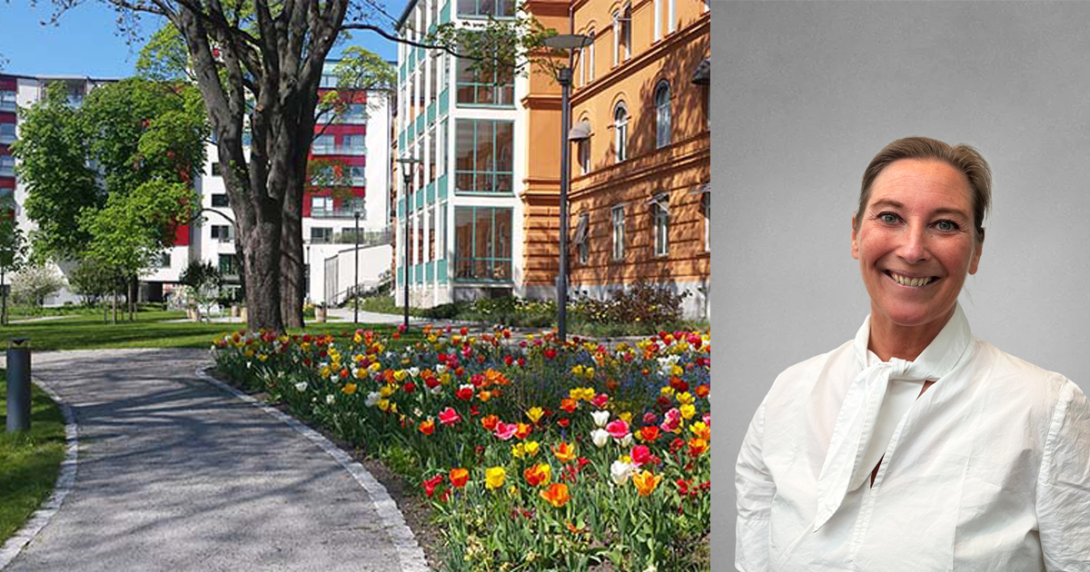 En park med blommor och gångväg till vänster, porträtt av leende kvinna i vit skjorta till höger.